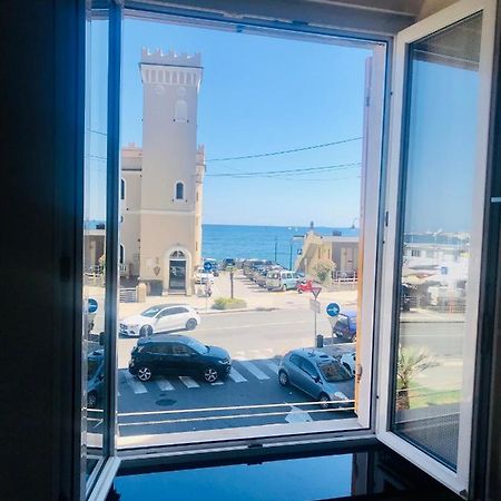 Mydollhouse Delizioso Appartamento Fronte Mare Genua Exterior foto