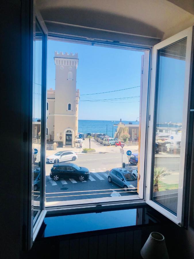 Mydollhouse Delizioso Appartamento Fronte Mare Genua Exterior foto