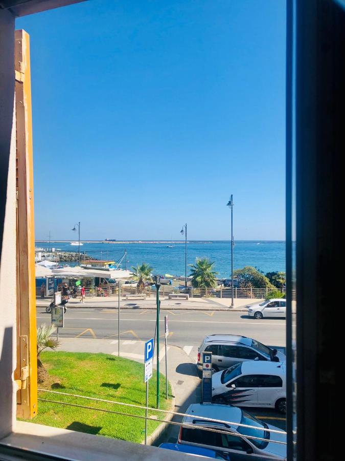 Mydollhouse Delizioso Appartamento Fronte Mare Genua Exterior foto
